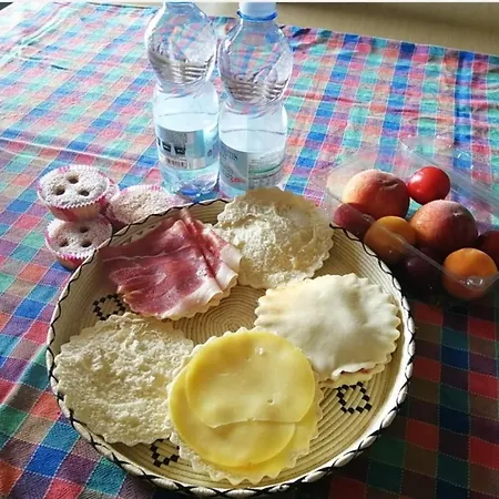 Bed & Breakfast E Restaurant S'ispera Monolocale Uso Esclusivo Fonni